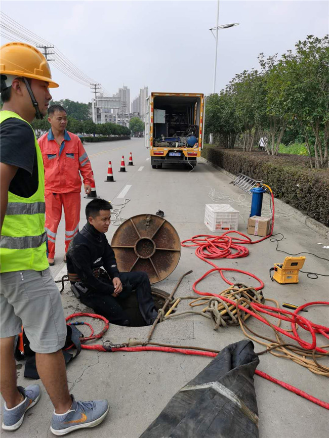 老边翻衬法管道修复技术主要工序
